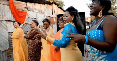AUDIO Hanifa Maulid - Makavu Live Mp3 Download