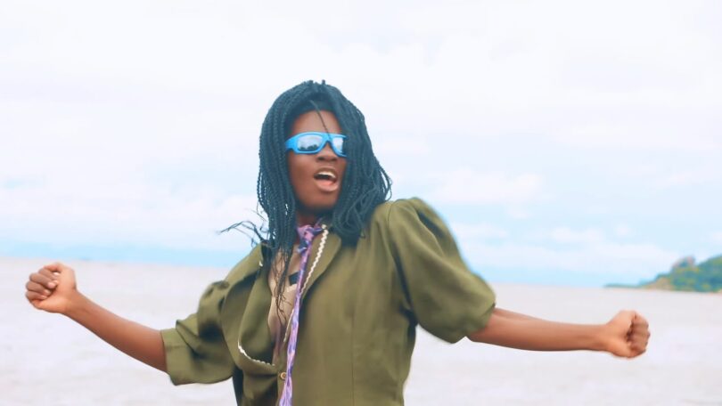 VIDEO Rose Muhando - Ameanguka Tii / Amina Mp4 Download